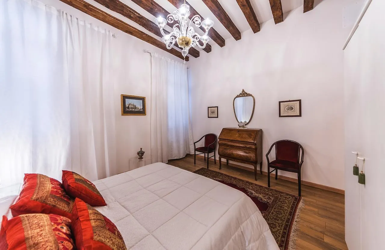 Apartamento Casa Degli Angeli, Free Wi-Fi Near San Marco Venecia